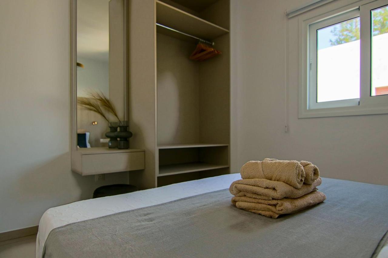 Phaedrus Living Seaview Flat Limnaria 154 Lägenhet Paphos Exteriör bild