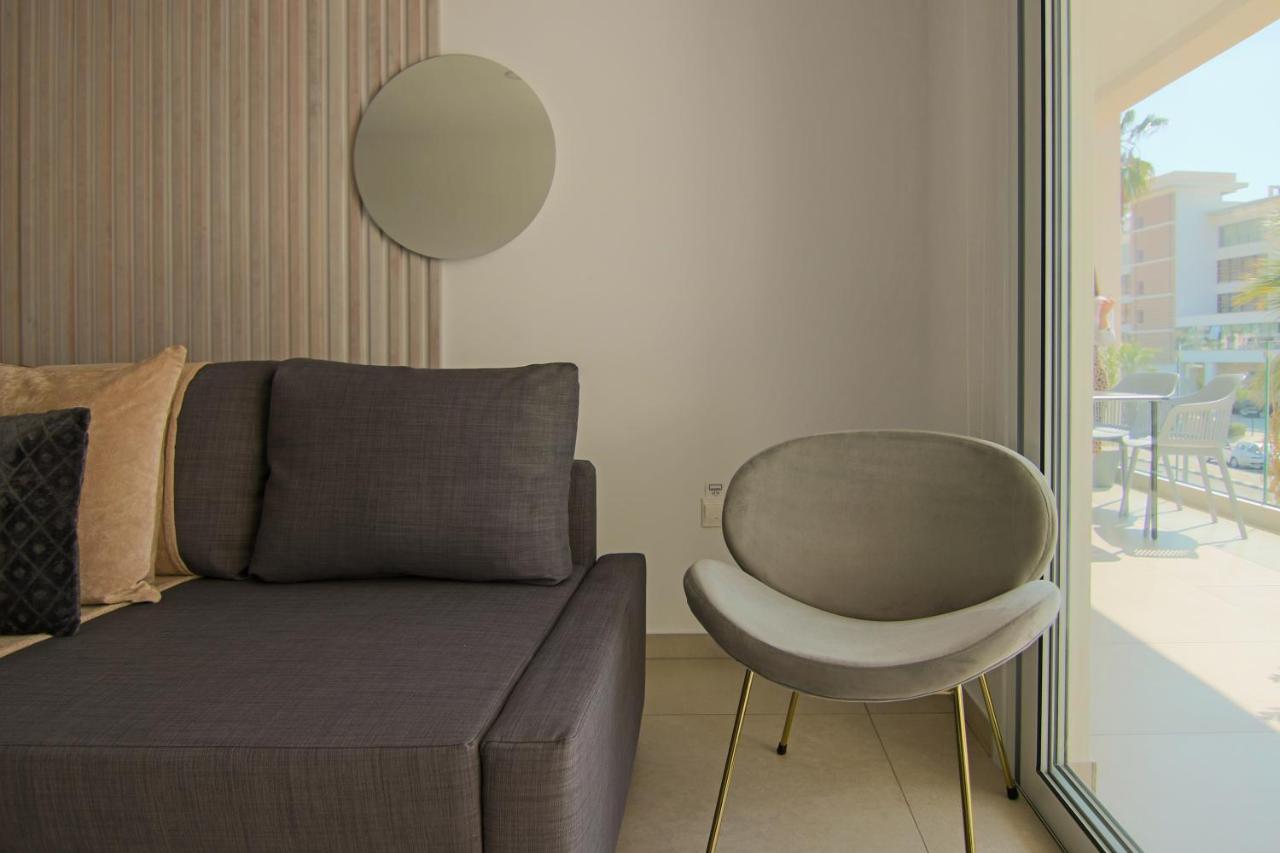Phaedrus Living Seaview Flat Limnaria 154 Lägenhet Paphos Exteriör bild