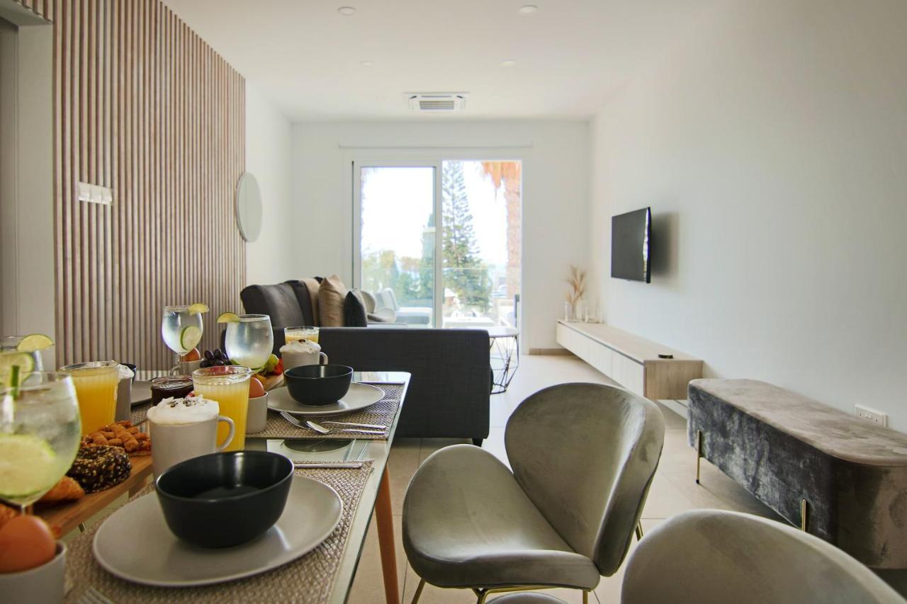 Phaedrus Living Seaview Flat Limnaria 154 Lägenhet Paphos Exteriör bild