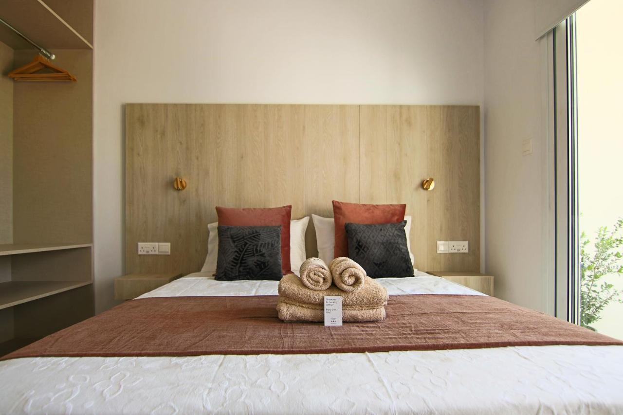 Phaedrus Living Seaview Flat Limnaria 154 Lägenhet Paphos Exteriör bild