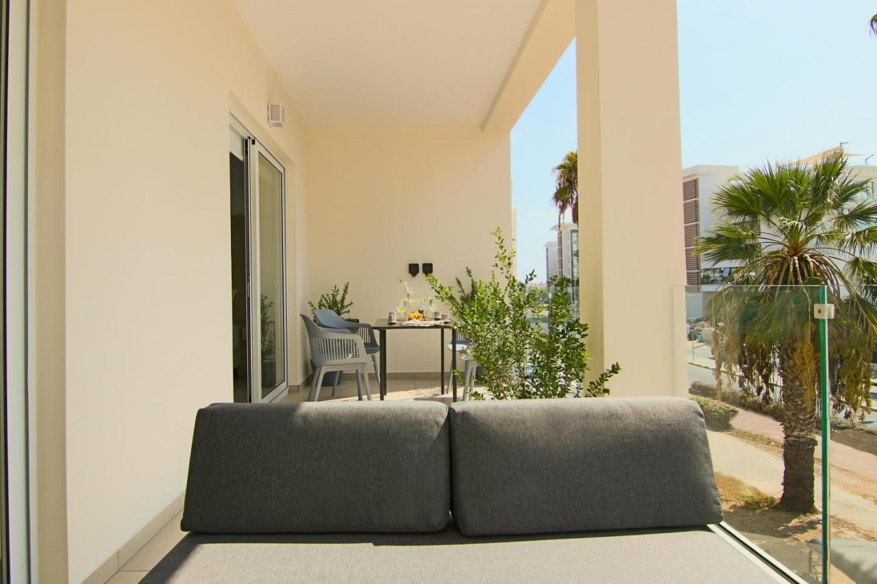 Phaedrus Living Seaview Flat Limnaria 154 Lägenhet Paphos Exteriör bild
